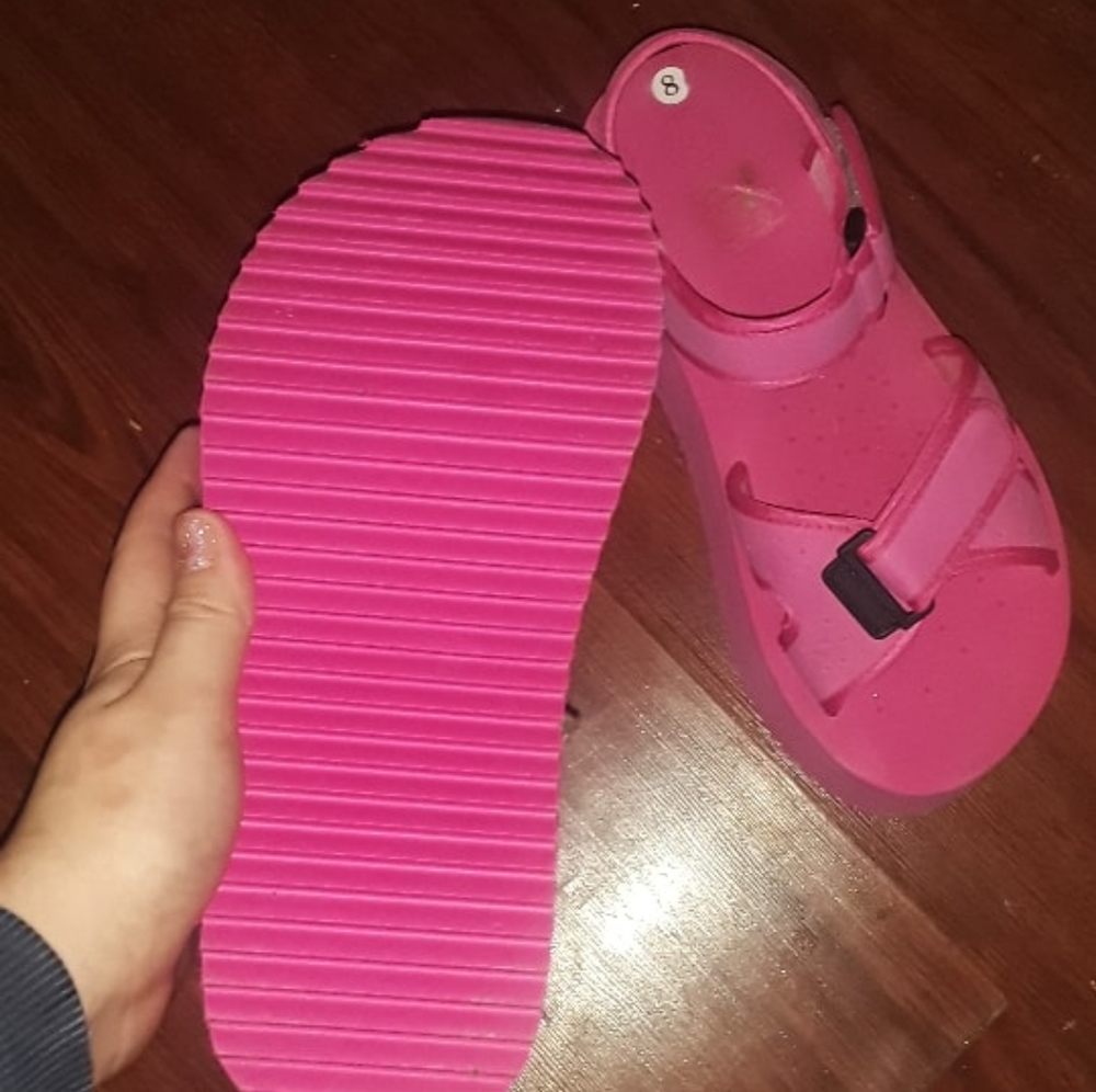Pink platform sandles - Picture 2 of 3